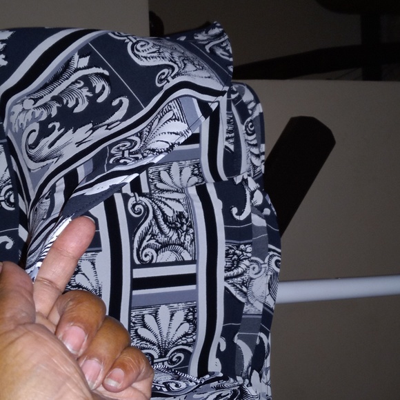 Express Black/White Skorts - Picture 2 of 2